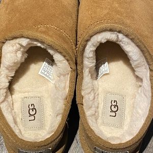 UGG shoes Color Tsn Women’s Size 11